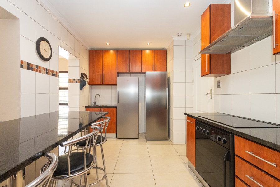 4 Bedroom Property for Sale in Eversdal Western Cape